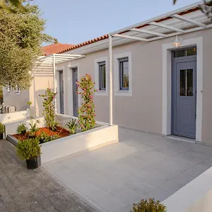 https://dionisos-suites.kefaloniahotels.net