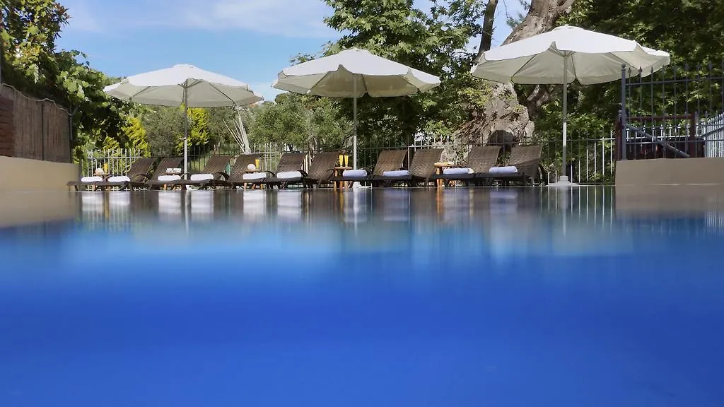 *** Apartahotel 4-You Metamorfosi  Grecia